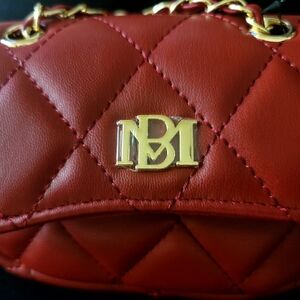 BADGLEY MISCHKA❤️Red Quilted VEGAN Leather Bag.NWT trendy!